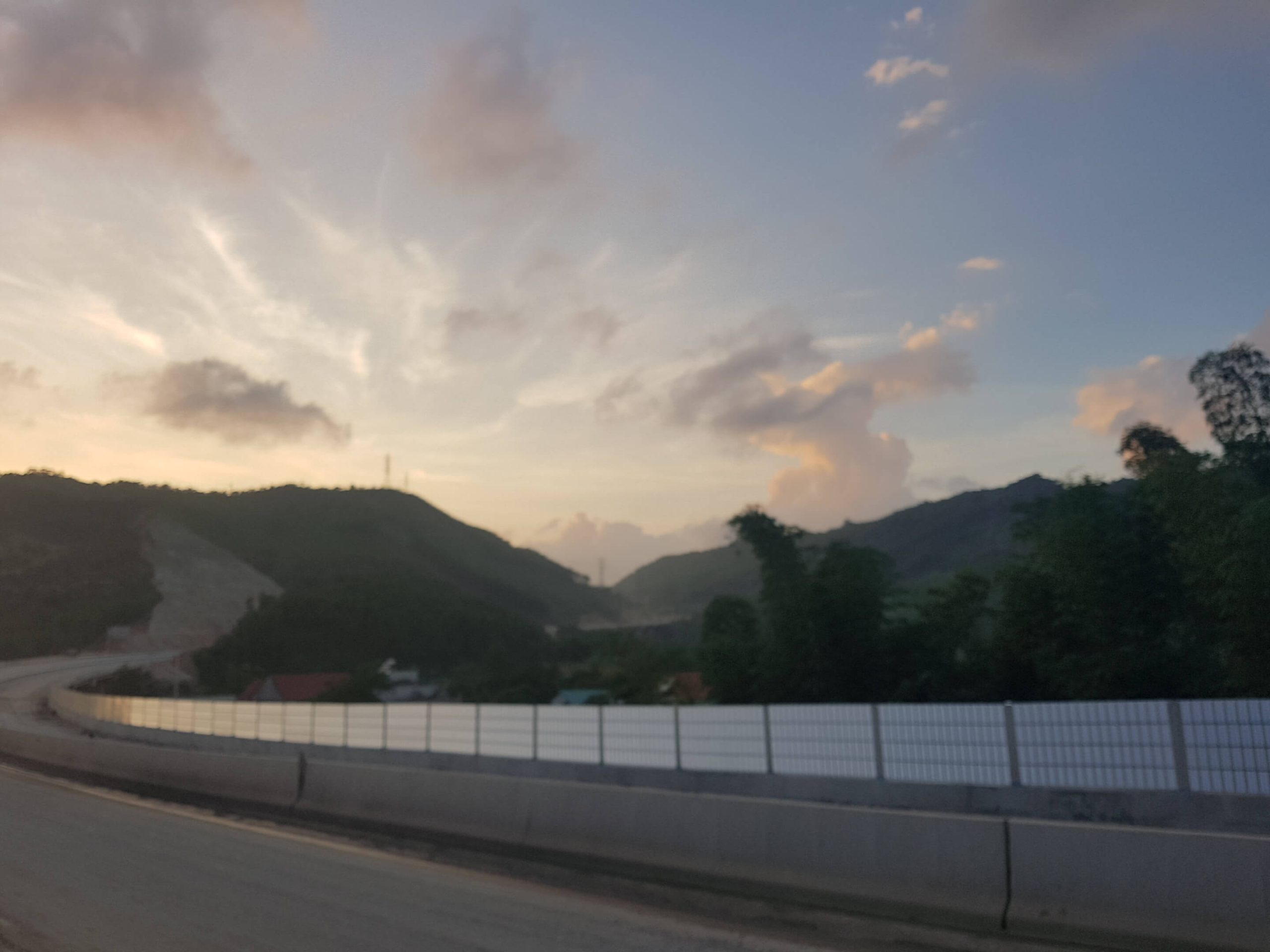 Cao tốc Hạ Long – Vân Đồn