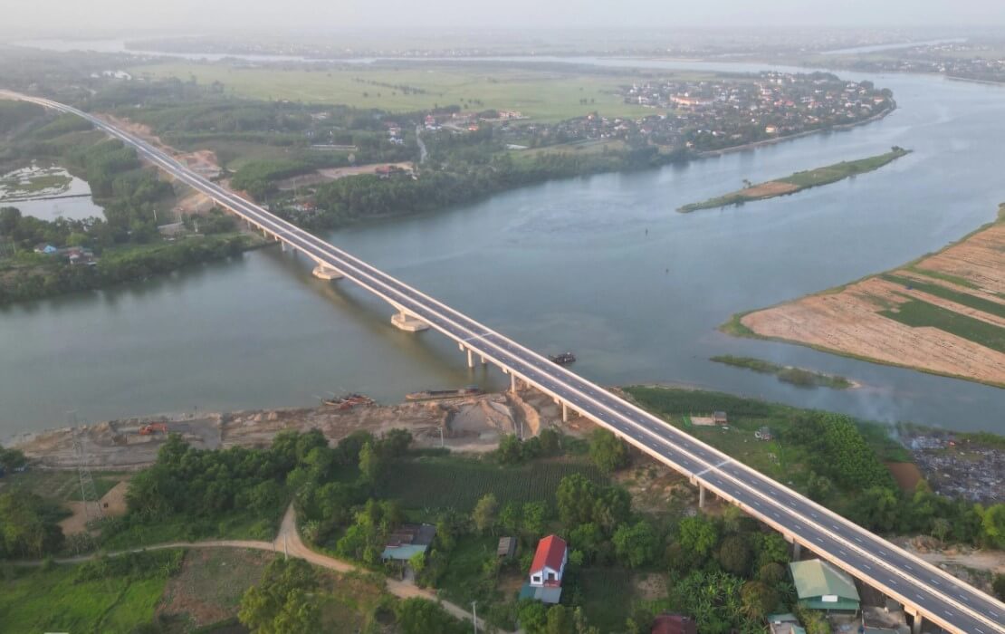 Cao tốc Vũng Áng – Bùng