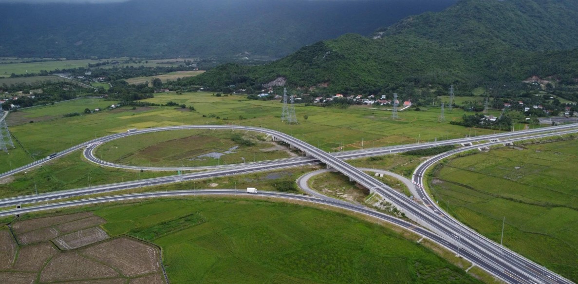 Van Phong – Nha Trang Expressway