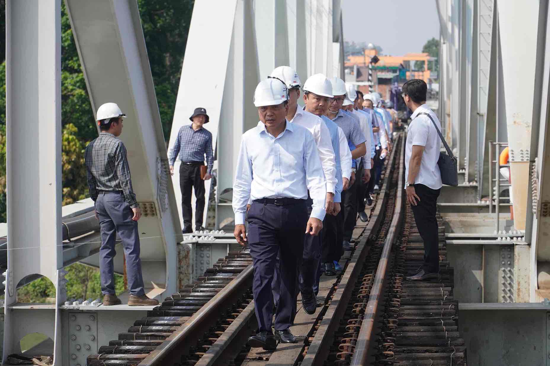 Dong Nai Major Bridge (Ghenh Bridge) Restoration Project