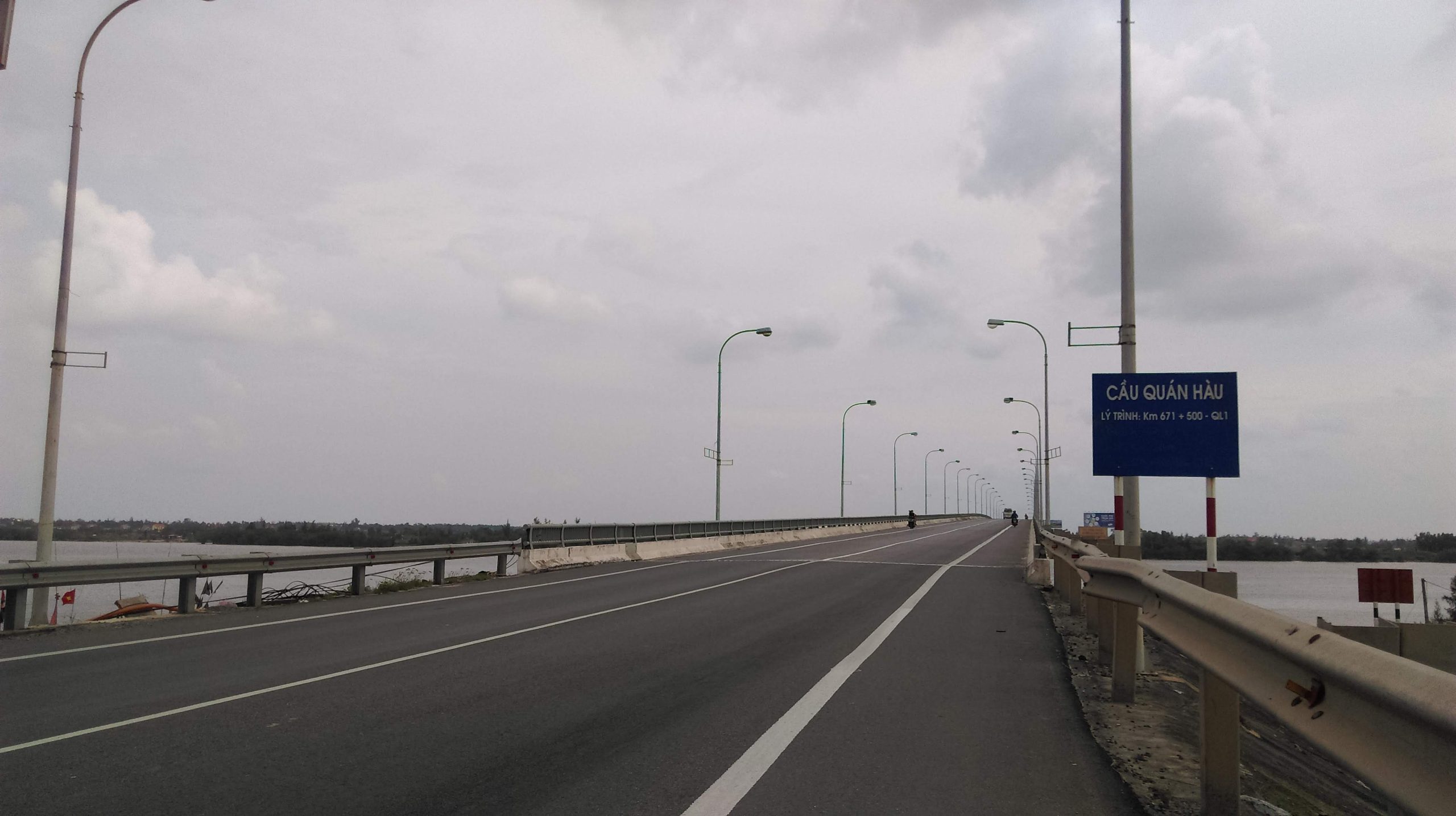 Contract package: Construction and equipment installation, under the project: Emergency repair of Quan Hau Bridge at Km671+500, National Highway 1, Quang Bình Province