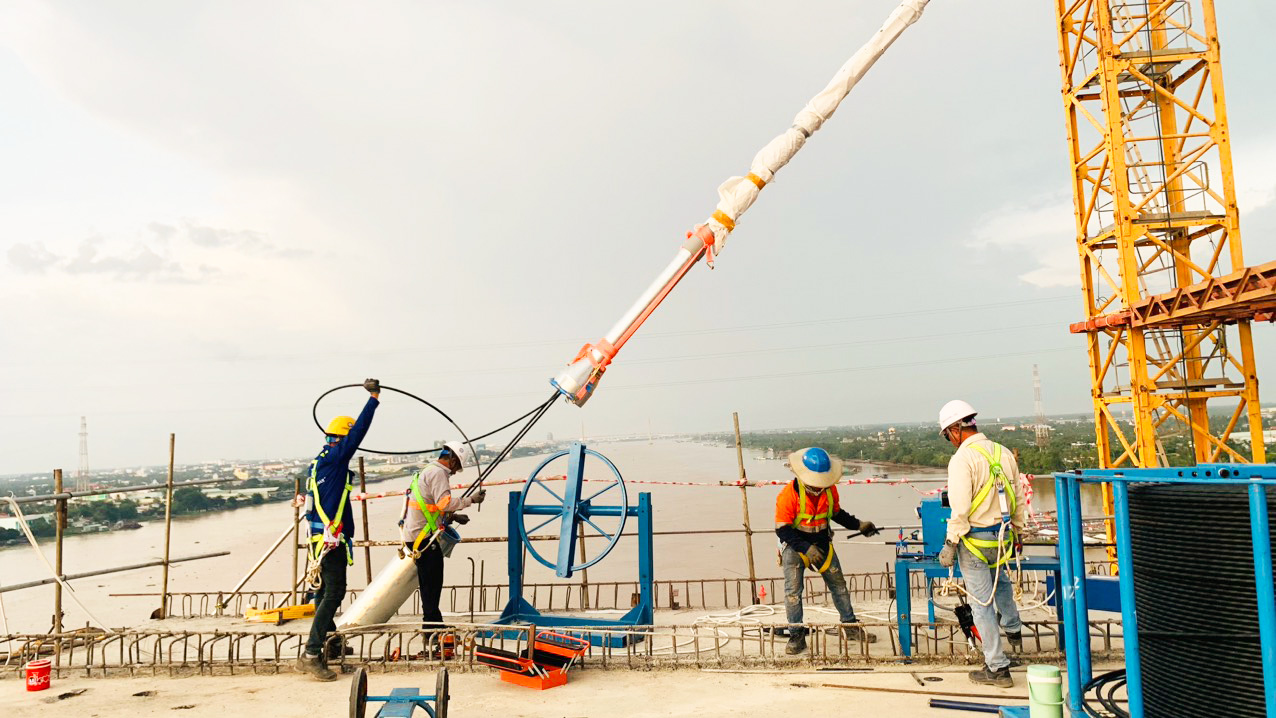 Dự án cầu dây văng Rạch Miễu 2