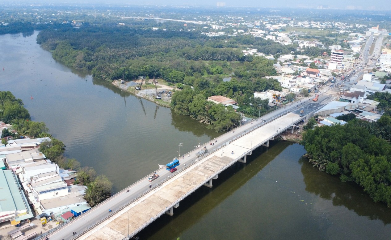 Contract Package XL No. 7: Construction of Ong Thin Bridge