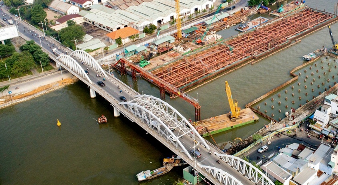 Sửa chữa cầu Tân Thuận 1