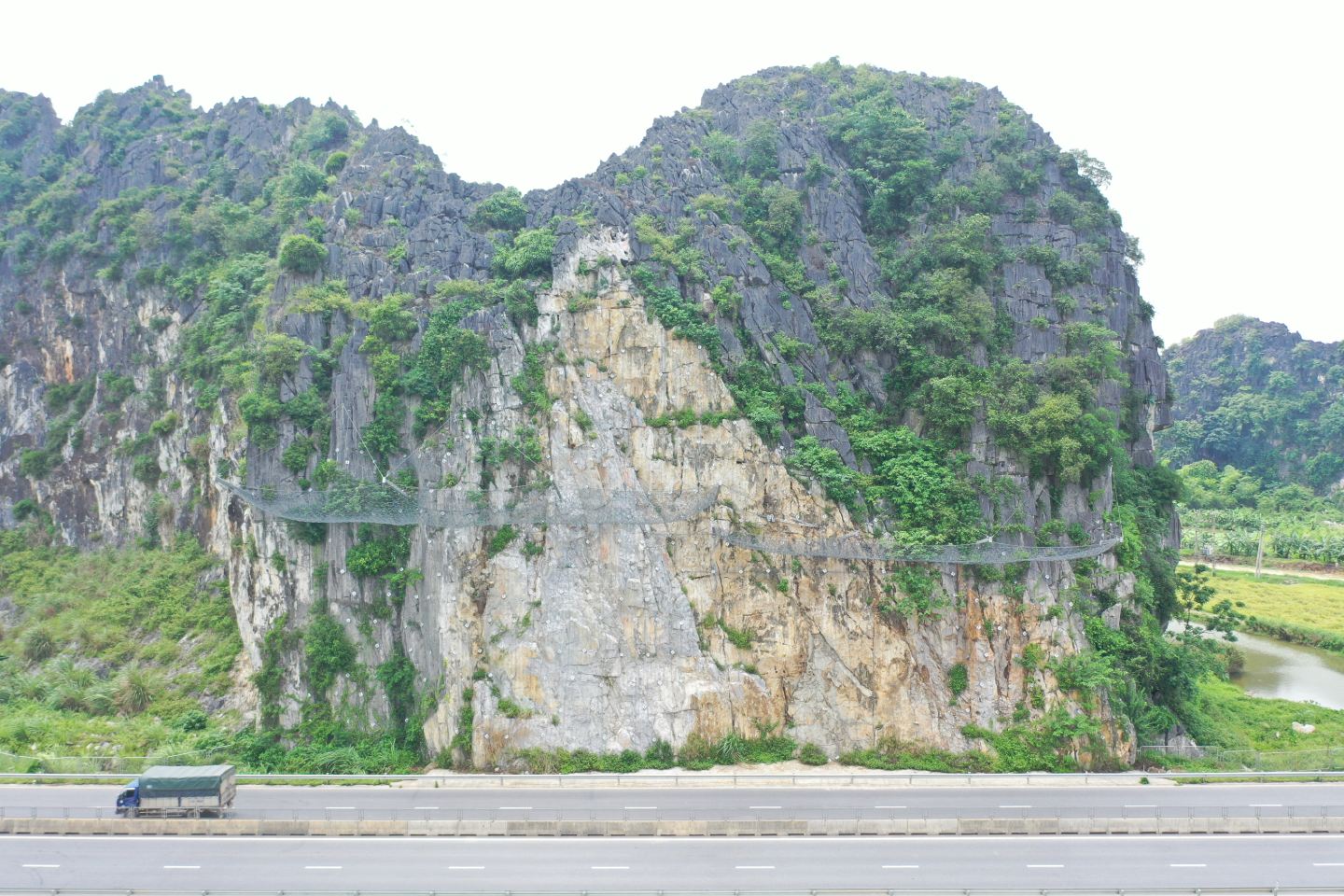 Mai Son – National Highway 45 Expressway Project