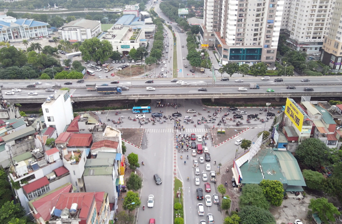 Nút giao Lê Văn Lương - Vành đại 3. Ảnh: Chung Lộc..