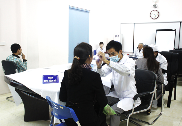 VINH HUNG ORGANIZED PERIODICAL MEDICAL EXAMINATION AND TREATMENT FOR ALL EMPLOYEES